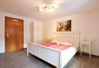 Ederbergl has Balcony rooms