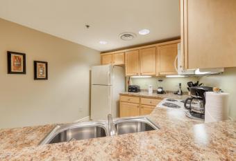 Baskin's Creek Condos III has Balcony rooms