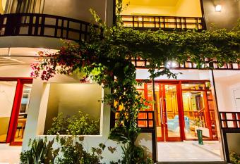 Athens View Hotel has Balcony rooms