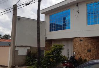 Apartamento S  o Pedro SP has Balcony rooms