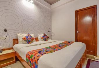 FabHotel Shekhawati Palace allows 18 year olds to book a room