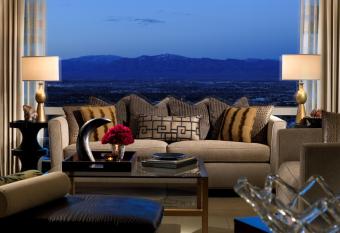 Trump International Hotel Las Vegas has rooms with a private hot tub