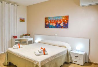 Casa Marconi Ribera has Balcony rooms