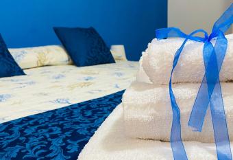 Villa Del Mare has Balcony rooms