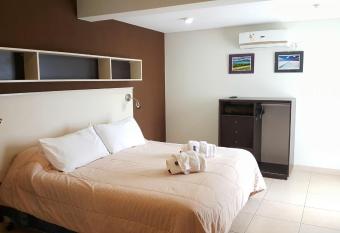 Carnaval p/6 - 2 dorm - Amplio y a 5  del centro has Balcony rooms