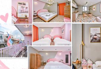                         Elly s Home has Balcony rooms