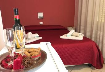 Bed and Breakfast Almaran allows 18 year olds to book a room