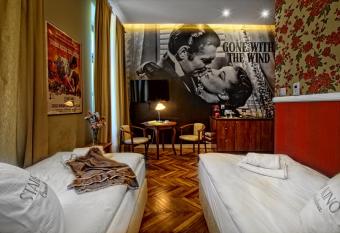 Stare Kino Cinema Residence allows 18 year olds to book a room