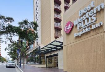 Best Western Plus Bayside Inn has Balcony rooms