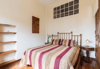 The Wall 002 Loft sobre la hist  rica Muralla en la Ciudad Vieja has Balcony rooms