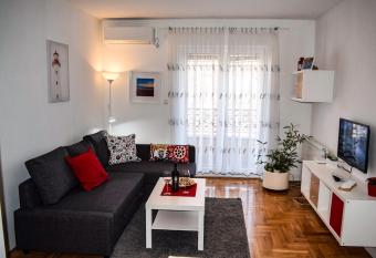 Dunavski Kej has Balcony rooms