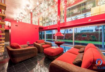 Merirahu private luxury villa has rooms with a private hot tub