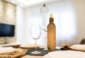 Reset Apartment has Balcony rooms