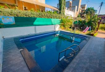 Ivy SilverHill Villa 3 Bhk with Pool, Lonavala has Balcony rooms