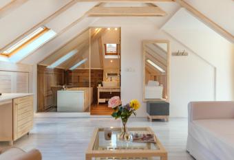 Boutique Hotel Capitano allows 18 year olds to book a room