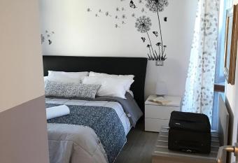 ValpoHome&Rooms has Balcony rooms