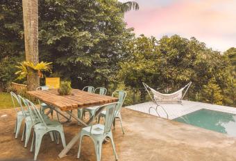 Villa Jenis By The Villas 100 has Balcony rooms