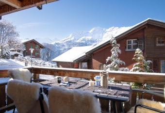 Chalet Sole has Balcony rooms