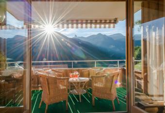 Chalet Sterndolde has Balcony rooms