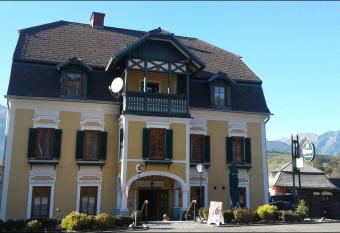 Gasthof Bad Edling has Balcony rooms