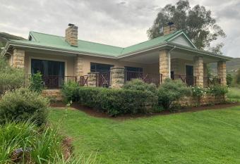 Rabbits Den has Balcony rooms