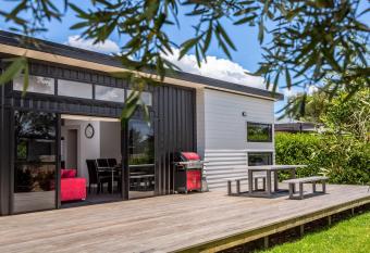 Burgundy Place allows 18 year olds to book a room