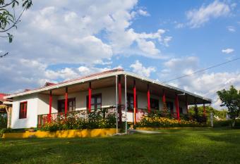 Casa Laureles has Balcony rooms