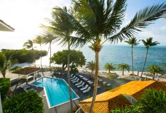 Pelican Cove Resort & Marina has Balcony rooms