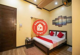Rjat Guesthouse allows 18 year olds to book a room