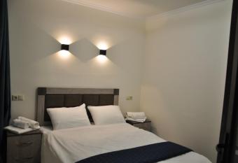 Downtown Yerevan Apartment allows 18 year olds to book a room