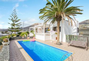 Casa Salinoco has Balcony rooms