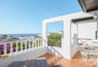 La Lujancita has Balcony rooms