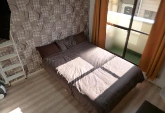 THE MICKEY CARLTON Ohashi 201 has Balcony rooms