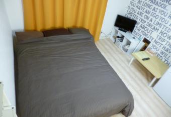 THE MICKEY CARLTON Ohashi 101 has Balcony rooms