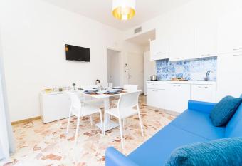 Boutique Apartment Maur   has Balcony rooms