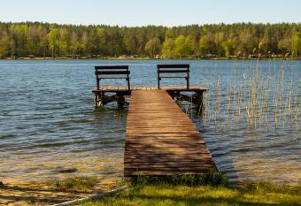Apartament nad jeziorem Sukiel z w  asn   pla     has Balcony rooms