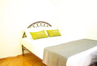 Ayenda 1609 Hotel Arrecife Caribe  o allows 18 year olds to book a room