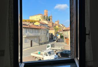 Tak  lcastel 2 has Balcony rooms