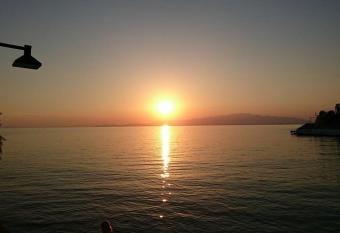 Ilio Socrates allows 18 year olds to book a room