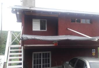 Mirador del Valle has Balcony rooms