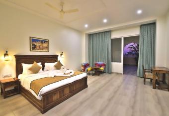 RUDRA VILAS - A Royal Heritage Hotel has Balcony rooms