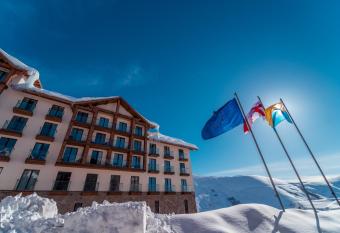 Chrdili Residences New Gudauri (Redco Loft 1) has Balcony rooms