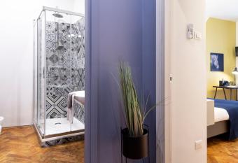 Appartamento Nuovissimo Per 4 Ospiti + Wi-Fi allows 18 year olds to book a room