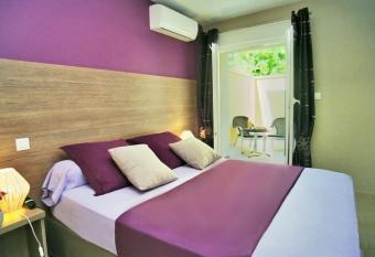 H  tel l Anvia has Balcony rooms