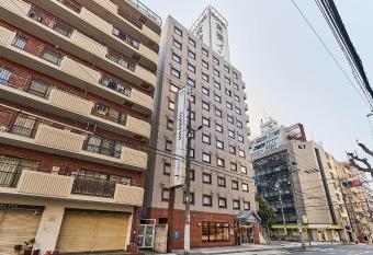 Toyoko Inn Osaka Temmabashi Otemae has Smoking rooms