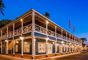 Best Western Pioneer Inn allows 18 year olds to book a room