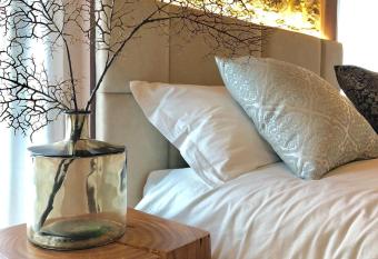 Borgopetra has Balcony rooms