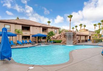 Hilton Vacation Club Desert Retreat Las Vegas has Balcony rooms