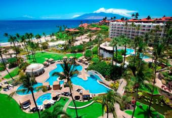 Fairmont Kea Lani, Maui has Balcony rooms
