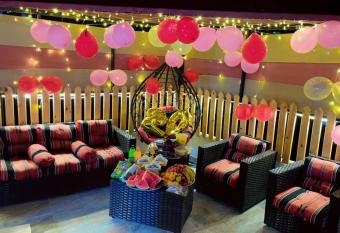 Bubble castle house has rooms with a private hot tub